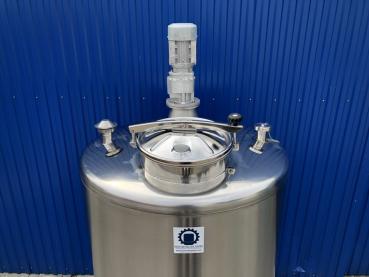 Preview: 1533L stainless steel vessel with beam stirrer agitator