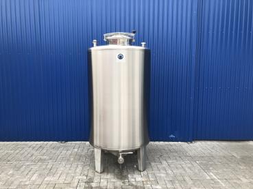 1533L stainless steel vessel with agitator mounting