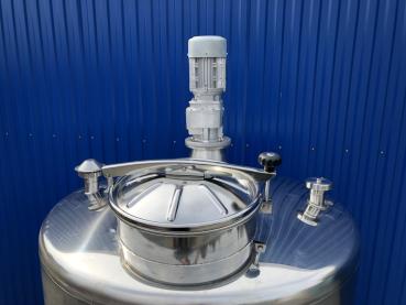 Preview: 1533L stainless steel vessel with thermoplate and cone stirrer agitator