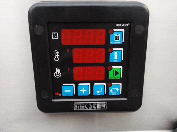 97L Electrically heated agitator vessel with digital control