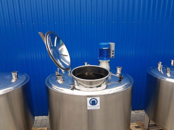 699L stainless steel agitator vessel with thermoplate and insulation