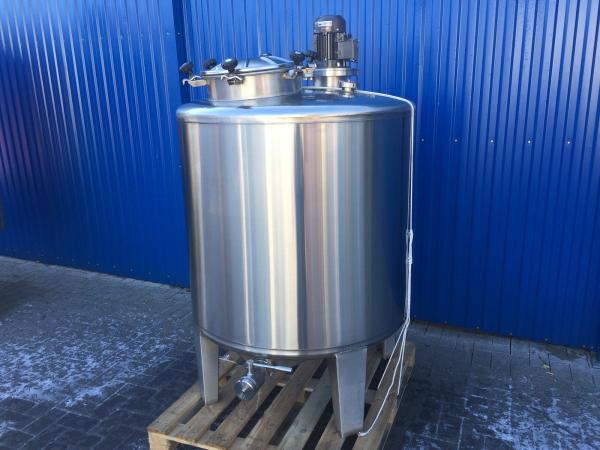 1000L stainless steel vessel with propeller agitator